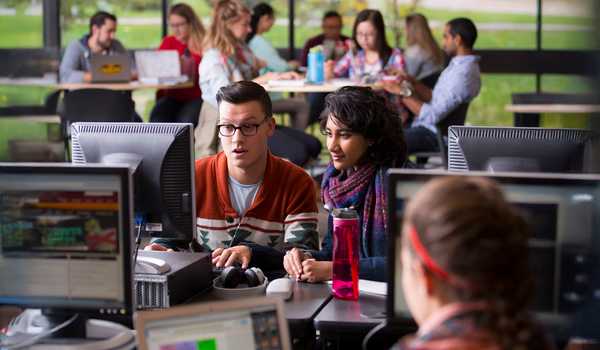 Students working in a computer lab